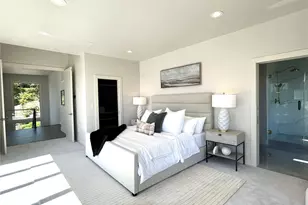 8243 W Mercer Way, Mercer Island, WA 98040 - Photo 17