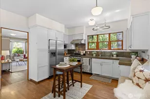 1601 10th Ave W, Seattle, WA 98119 - Photo 7