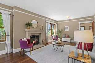 1601 10th Ave W, Seattle, WA 98119 - Photo 3