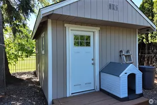 12270 Maple Crest Dr, Burlington, WA 98233 - Photo 37