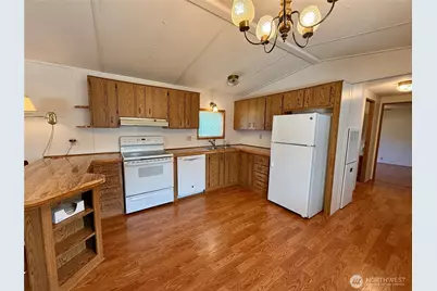 298 5th Street NW, Long Beach, WA 98631 - Photo 15