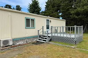 298 5th St NW, Long Beach, WA 98631 - Photo 3
