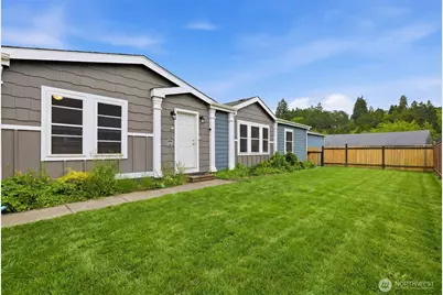 114 S Diamond Street, Centralia, WA 98531 - Photo 1