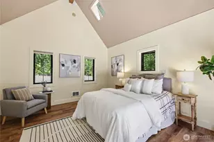 8883 NE Wardwell Rd, Bainbridge Island, WA 98110 - Photo 29