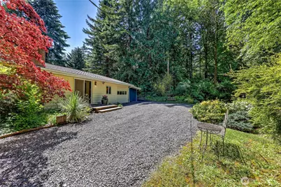 8883 NE Wardwell Road, Bainbridge Island, WA 98110 - Photo 7