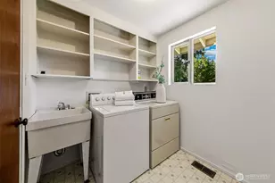 8910 217th St SW, Edmonds, WA 98026 - Photo 13