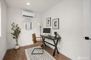 10330 Ashworth Ave N, Seattle, WA 98133 - Photo 23