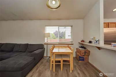 6804 E 132nd Street Ct, Puyallup, WA 98373 - Photo 5