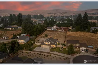 3143 NW Delcon Court, East Wenatchee, WA 98802 - Photo 11