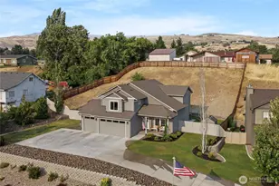 3143 NW Delcon Ct, East Wenatchee, WA 98802 - Photo 5