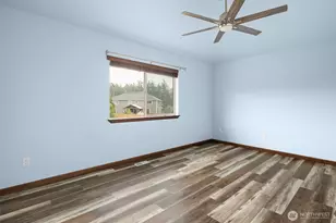 1033 Lyle Ridge Cir, Oak Harbor, WA 98277 - Photo 25