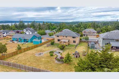 1033 Lyle Ridge Circle, Oak Harbor, WA 98277 - Photo 35