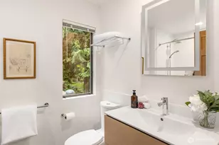 8151 NE Hidden Cove Rd, Bainbridge Island, WA 98110 - Photo 25