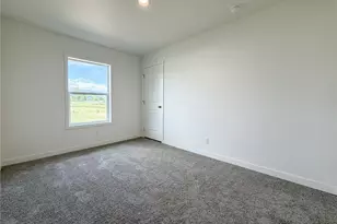 4561 Windemere St, Longview, WA 98632 - Photo 7