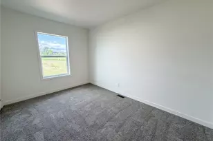 4561 Windemere St, Longview, WA 98632 - Photo 9