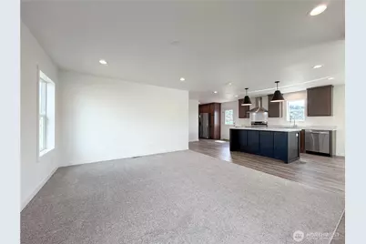 4561 Windemere Street, Longview, WA 98632 - Photo 3