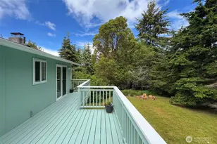 71 Whispering Firs Rd, Port Angeles, WA 98363 - Photo 11