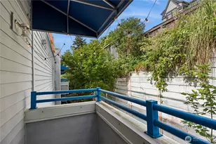 2244 13th Ave W, Seattle, WA 98119 - Photo 3