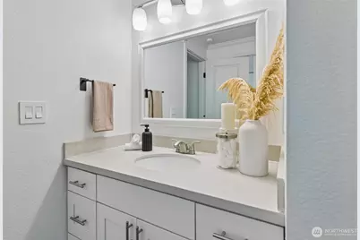 2244 13th Avenue W #411, Seattle, WA 98119 - Photo 9