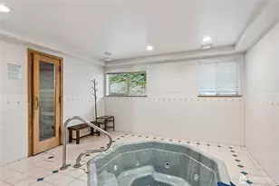 2244 13th Ave W, Seattle, WA 98119 - Photo 15