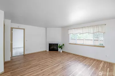 11809 5th Avenue Ct E, Tacoma, WA 98445 - Photo 7
