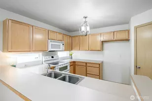 11809 5th Ave Ct E, Tacoma, WA 98445 - Photo 13