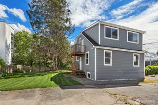 1480 NW 80th St, Seattle, WA 98117 - Photo 17