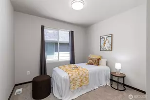 9516 Fairhaven Cir NE, Bremerton, WA 98311 - Photo 19