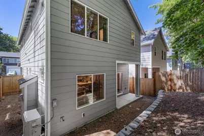 9516 Fairhaven Circle NE, Bremerton, WA 98311 - Photo 25