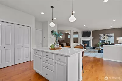 14225 3rd Avenue W, Everett, WA 98208 - Photo 11