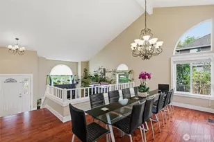 10927 NE 157th St, Bothell, WA 98011 - Photo 7