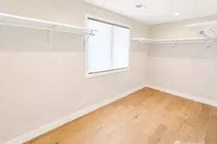 13400 SE 56th Pl, Bellevue, WA 98006 - Photo 25