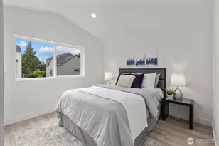10330 Ashworth Ave N, Seattle, WA 98133 - Photo 19