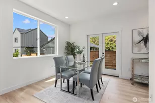 10330 Ashworth Ave N, Seattle, WA 98133 - Photo 9