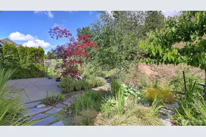16820 166th Place SE, Renton, WA 98058 - Photo 33