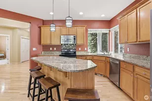16820 166th Pl SE, Renton, WA 98058 - Photo 17