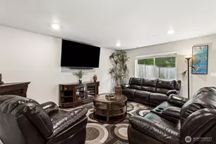 1110 Swan Loop, DuPont, WA 98327 - Photo 11