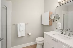 10042 Main St, Bellevue, WA 98004 - Photo 17