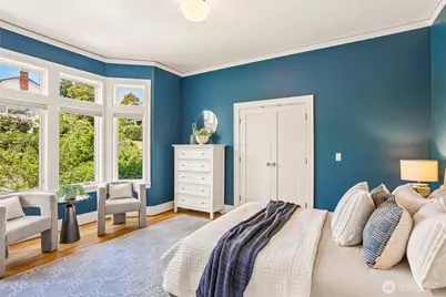 1616 Bigelow Avenue N, Seattle, WA 98109 - Photo 27