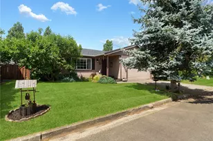 2003 Buttercup Dr, Lynden, WA 98264 - Photo 29
