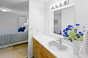 1090 Ihland Pl NE, Bainbridge Island, WA 98110 - Photo 23