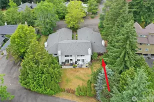 1090 Ihland Pl NE, Bainbridge Island, WA 98110 - Photo 37