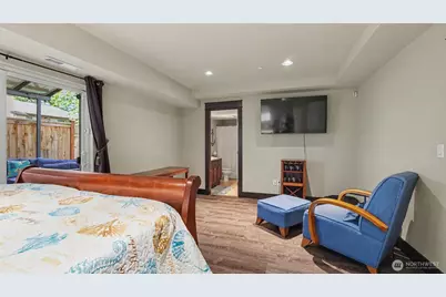 1357 Elma Place NE, Renton, WA 98059 - Photo 35