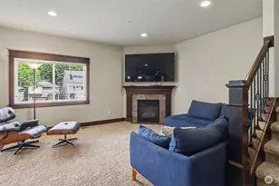 1357 Elma Pl NE, Renton, WA 98059 - Photo 3