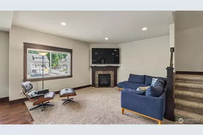 1357 Elma Place NE, Renton, WA 98059 - Photo 13