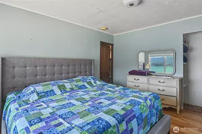 60 Lake Drive N, Amanda Park, WA 98526 - Photo 11