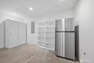 1902 NE 73rd St, Seattle, WA 98115 - Photo 27