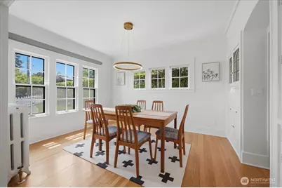 1902 NE 73rd Street, Seattle, WA 98115 - Photo 7