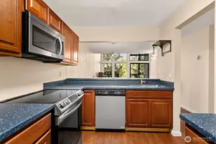 13832 66th Street NE, Redmond, WA 98052 - Photo 7
