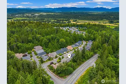 24253 NE Vine Maple Way, Redmond, WA 98053 - Photo 27